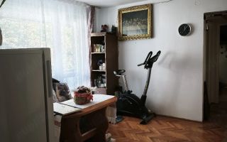 vând apartament cu 3 camere in Tudor zona Fortuna - Poză 5