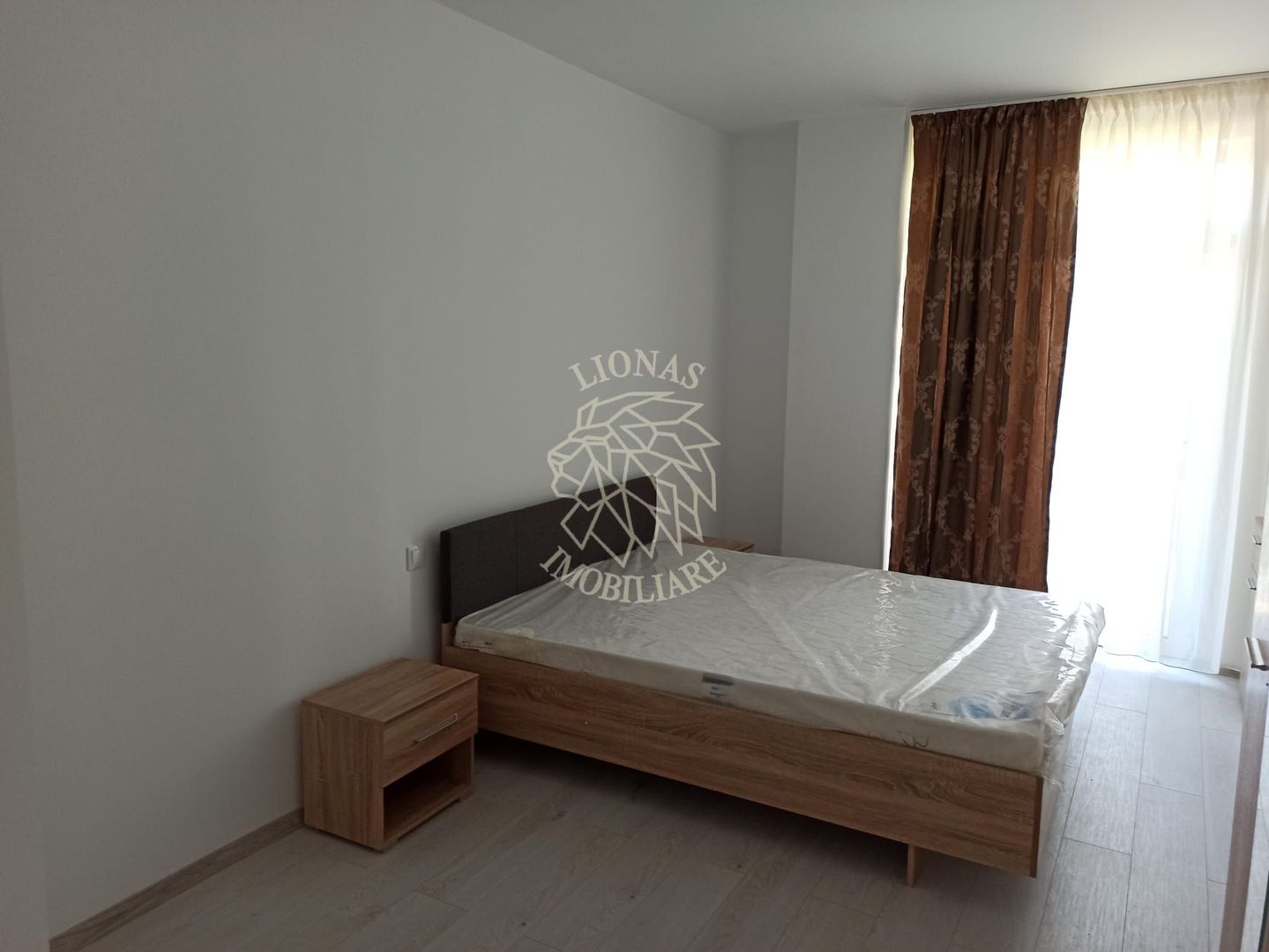 Apartament Nou 3 camere 72 mp+balcon 25 mp-et 1-parcare-C. Moldovei - Poză 3
