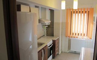 Apartament 2 camere de inchiriat, Iasi - zona UMF, luminos si calduros - Poză 2
