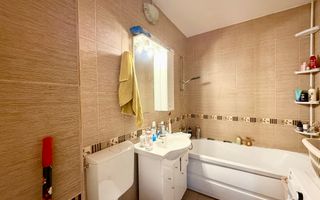 3 camere/ 2 bai/ balcon/ pacare inclusa/ 2 min de VIVO - Poză 5