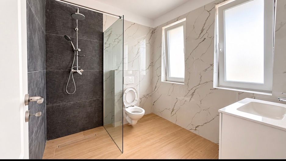 Comision 0% DUPLEX DE VÂNZARE SĂCĂLAZ  3 dormitoare 154mp utili - Poză 8