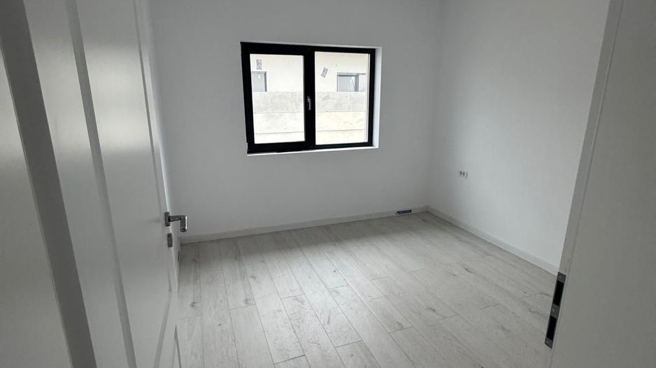 CASE INDIVIDUALE, INCALZIRE PARDOSEALA, TEREN 400 MP, COMISION 0% - Poză 12