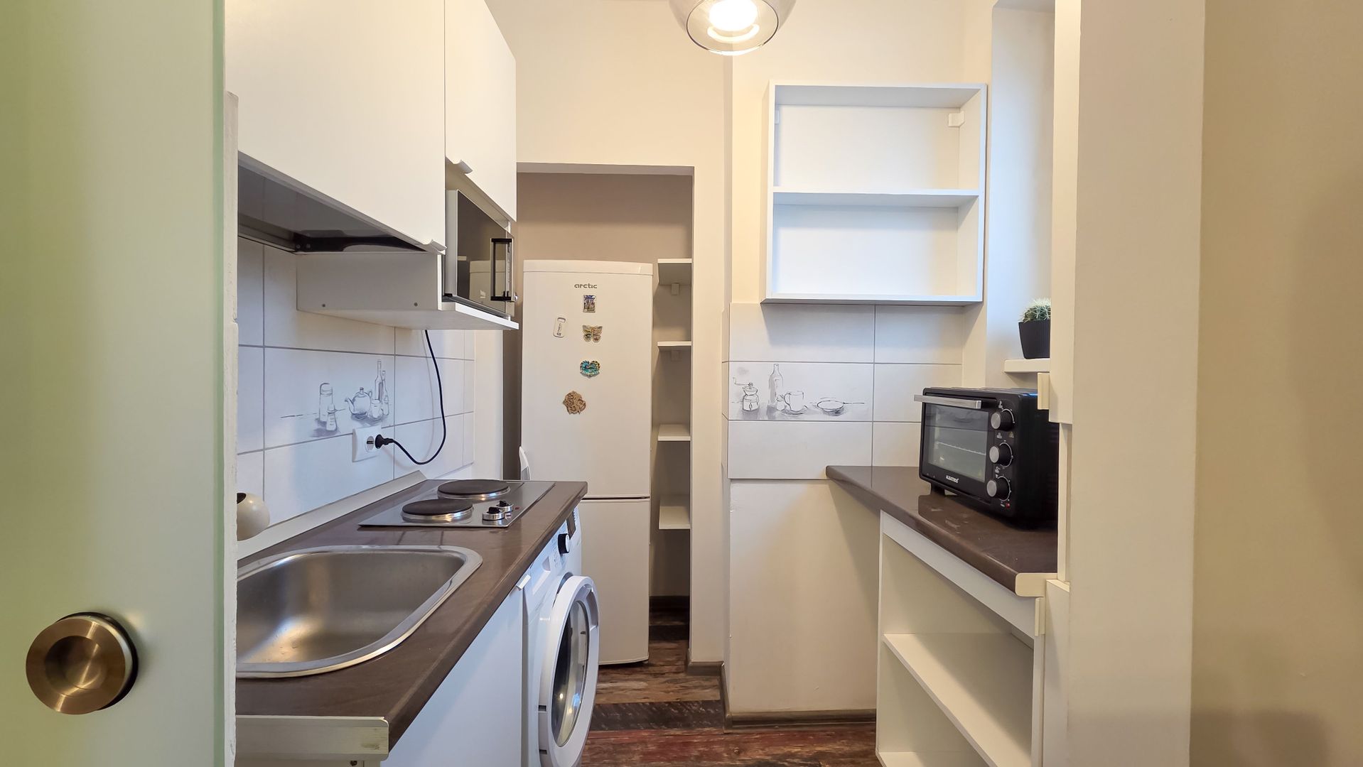 Garsonieră spațioasă de închiriat – Universitate | Str. Academiei - Poză 8