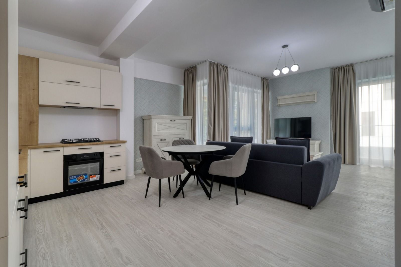 AP. 2 CAMERE DECEBAL, PRIMA INCHIRIERE, PARCARE, INCALZIRE PARDOSEALA - Poză 13
