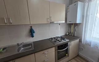 DE VÂNZARE - Apartament cu 2 camere în Bacău - Etaj 1 - Poză 17