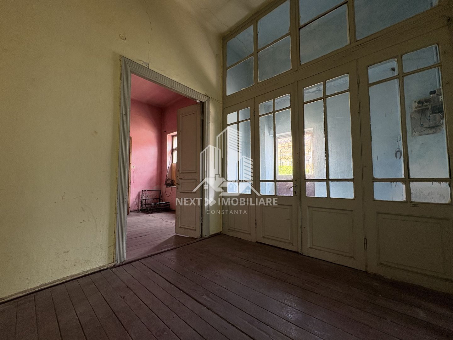 Casa de epoca renovabila in zona ICIL, Constanta - Poză 10