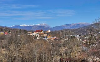 Teren intravilan 3526 mp cu vedere superba catre munte! - Poză 10