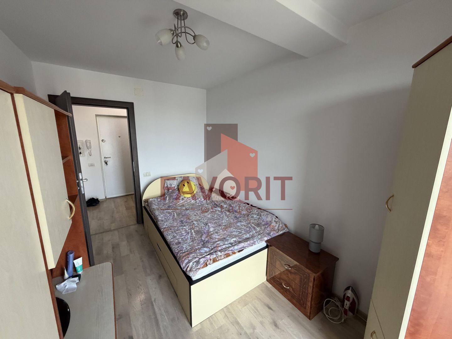 Spatios. Mobilat si utilat. Pozitie excelenta. - Poză 18