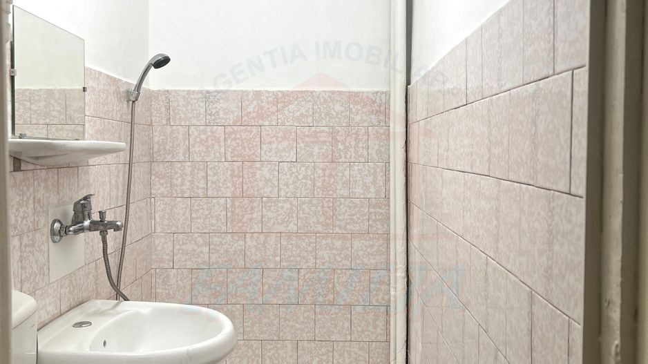 🏡 Garsonieră luminoasă de vânzare | Micro 19, Galați | 31.000 € neg - Poză 8
