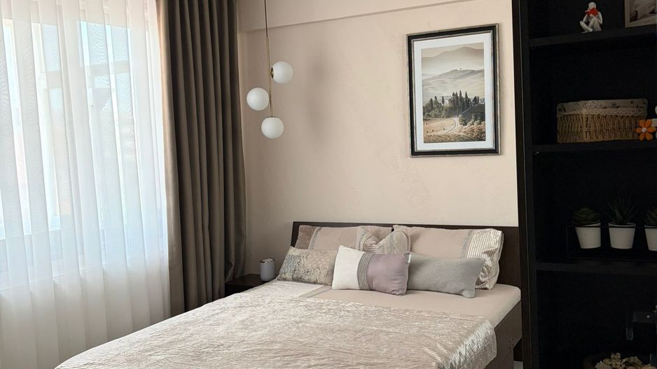 De inchiriat apartament cu 2 camere zona centrala - Poză 10