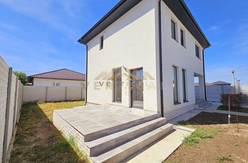 De vanzare casa 4 camere in comuna Berceni - Poză 4