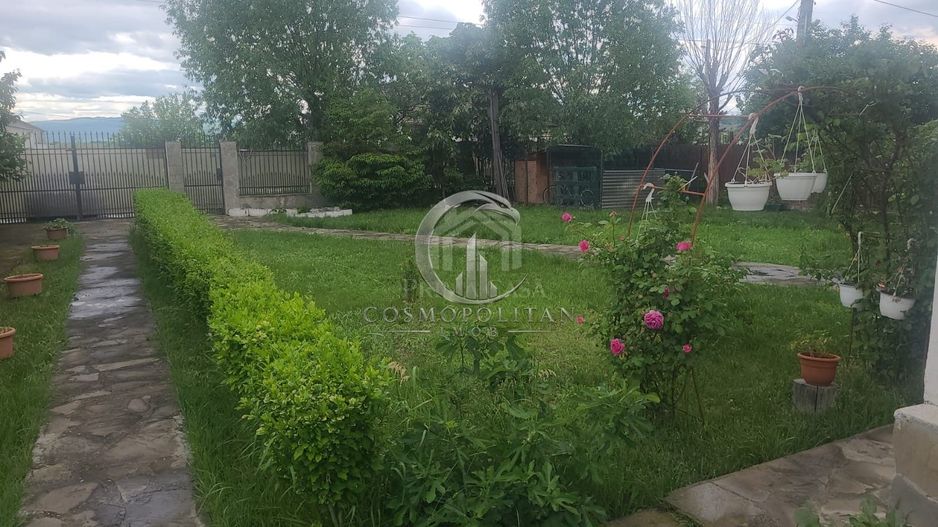 Proprietate deosebita in Spataru/BZ ~ SC-240mp si teren 1000mp ~ Pret: 150.000€ - Poză 3