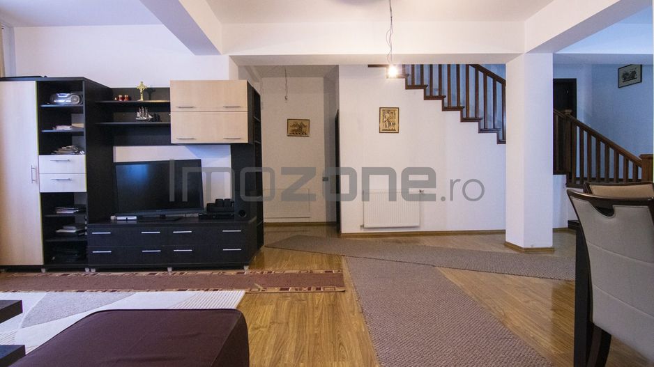 Casă / Vilă, 5 camere, teren 690 Mp., Prelungirea Ghencea - Maracineni - Poză 21