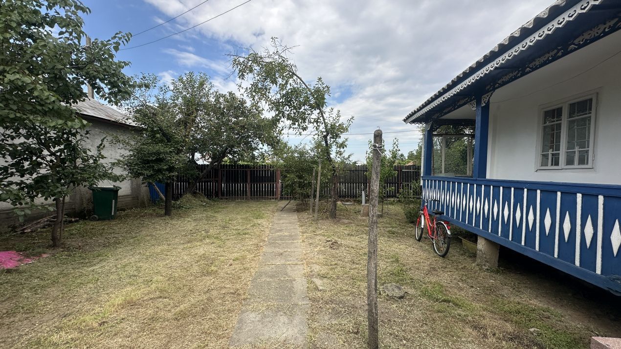 Casa traditionala+teren 1172mp intravilan in Lunca Corbului, Arges - Poză 5