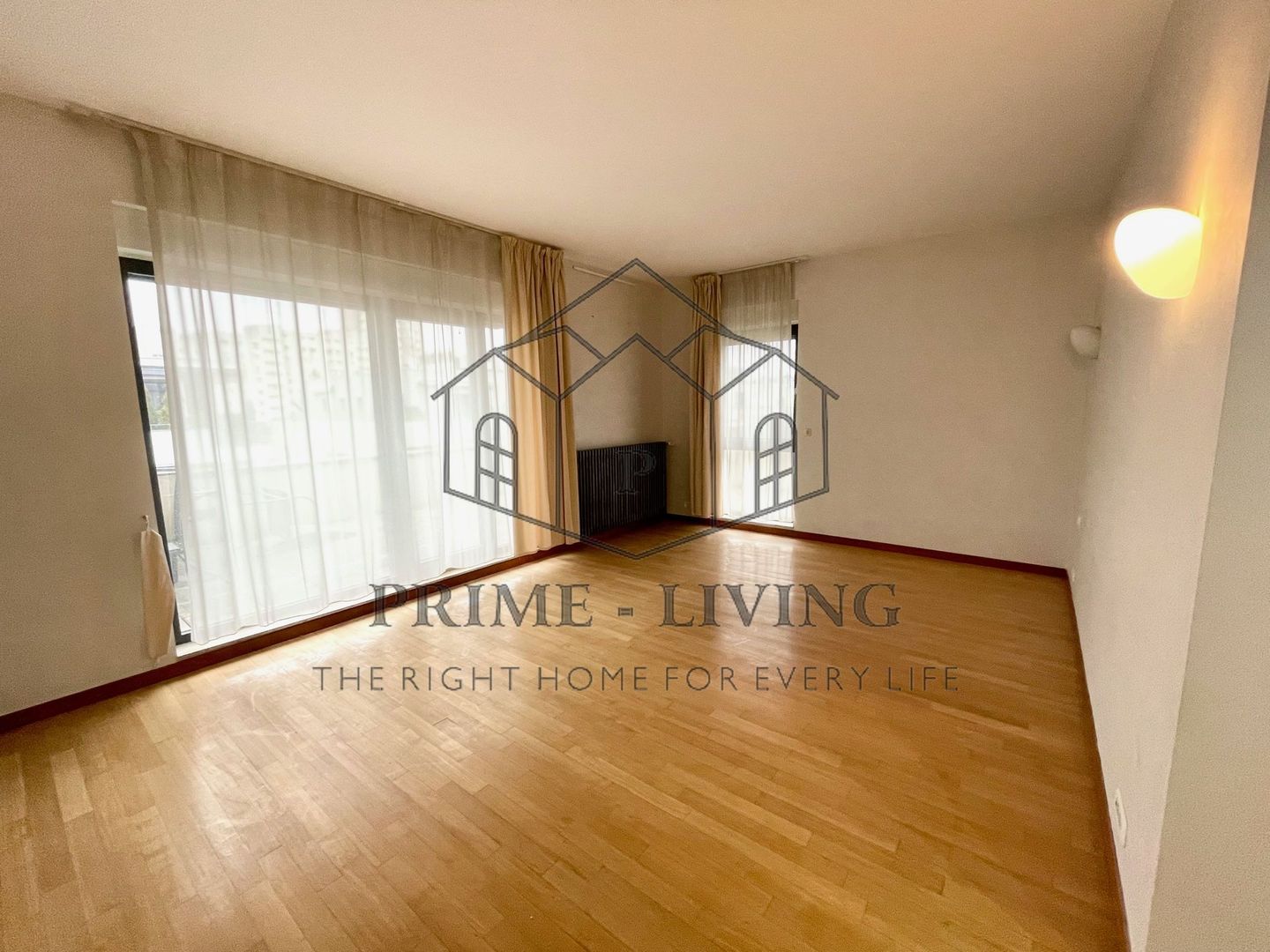 PENTHOUSE  CU 4 CAMERE LA INCHIRIERE IN COMPLEX DIN DOROBANTI CAPITALE - Poză 4