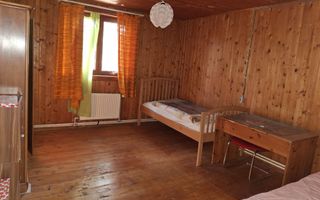 Casa cu 15 camere de vanzare in Bazna, Sibiu ( azil, pensiune) - Poză 19