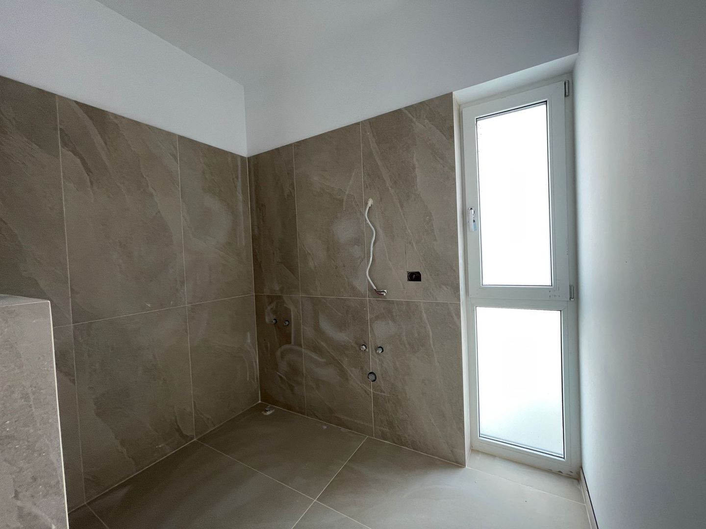 Duplex 3 Dormitoare-3Bai - Zona Padurea Verde-Giarmata-vii - Poză 8