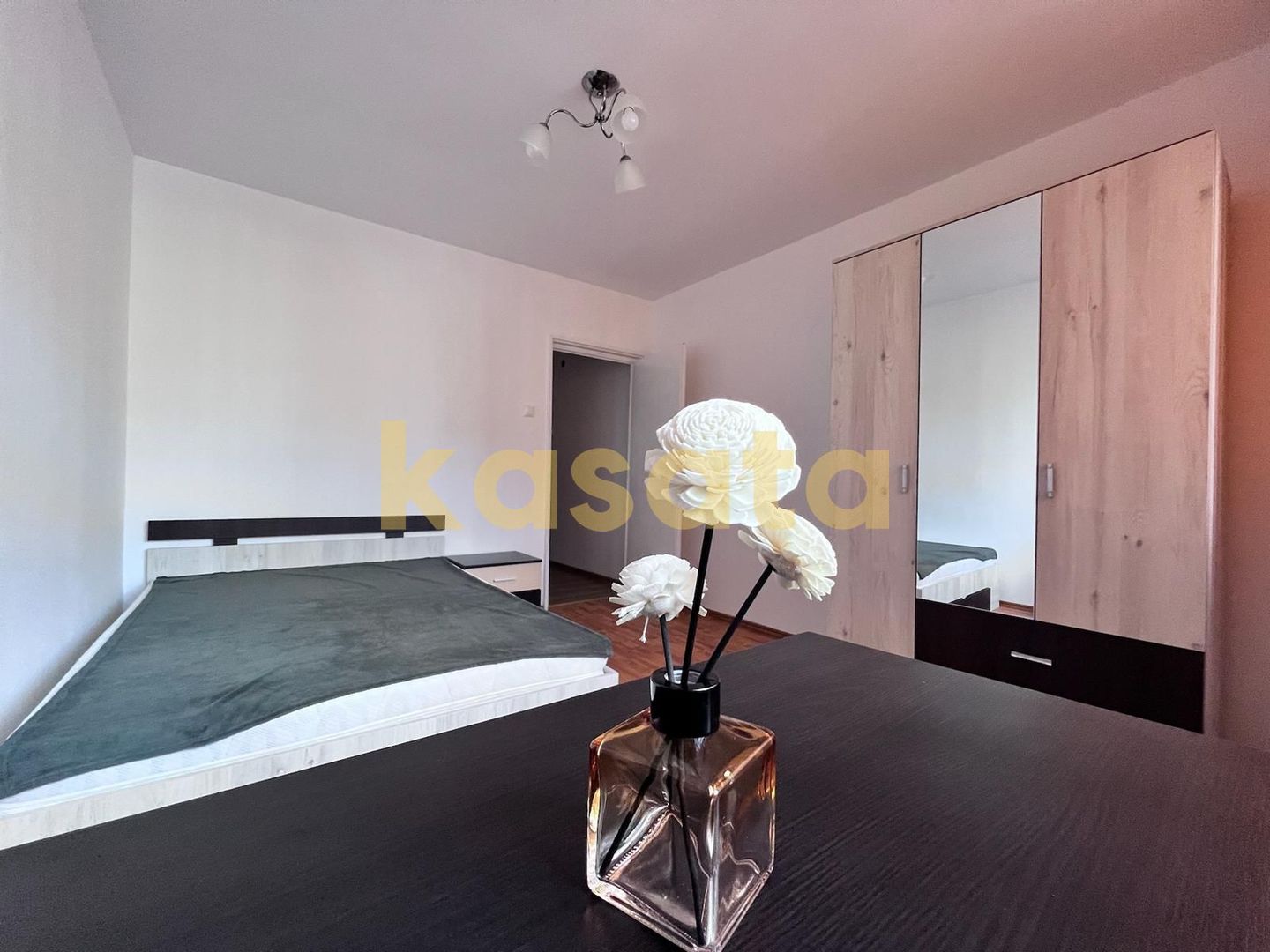 3 Camere de Închiriat 🏡 | Crângași 📍 | Etaj 1/4 🏢 | Bloc Anvelopat - Poză 3