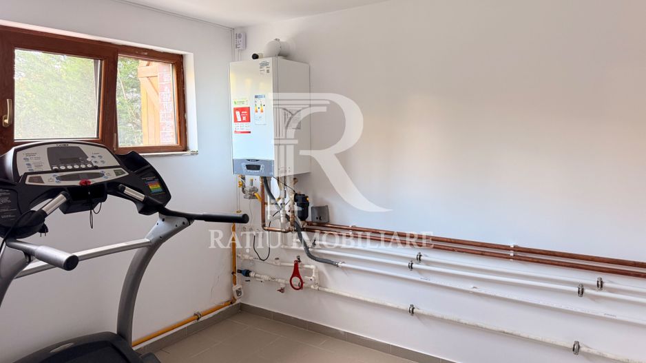 Casă spațioasă de închiriat | 4 dormitoare | Sânmartin - Poză 23