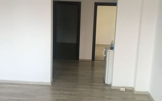 Închiriez apartament 3 camere nemobilat, Unirii, destinat birouri - Poză 8