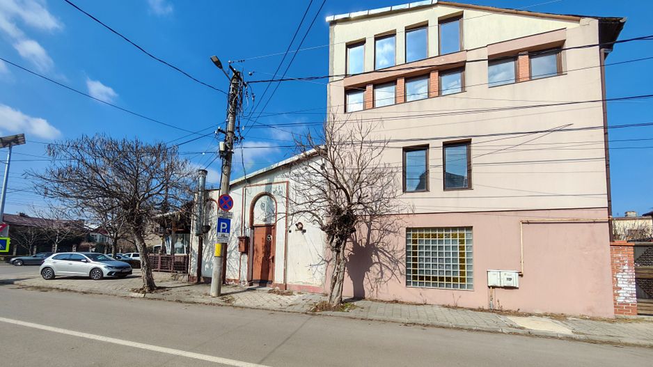 Oportunitate I în Centrul Târgoviștei: Clădire de 498 mp - Poză 25