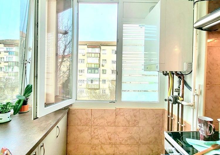 Apartament 3 camere decomandat zona lipovei .Proprietar - Poză 8