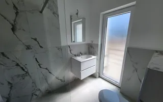 Casa Individuala cu 4 camere, 3 bai, terasa, 370mp teren, Oarda de Jos - Poză 12