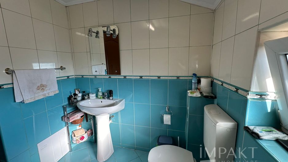 Casa 4 camere - Zona Garii - Poză 11