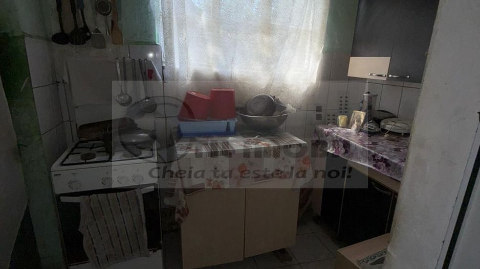 Casă + 2129 mp teren, zonă liniștită, Goruni, Iași – 76.000 euro - Poză 11