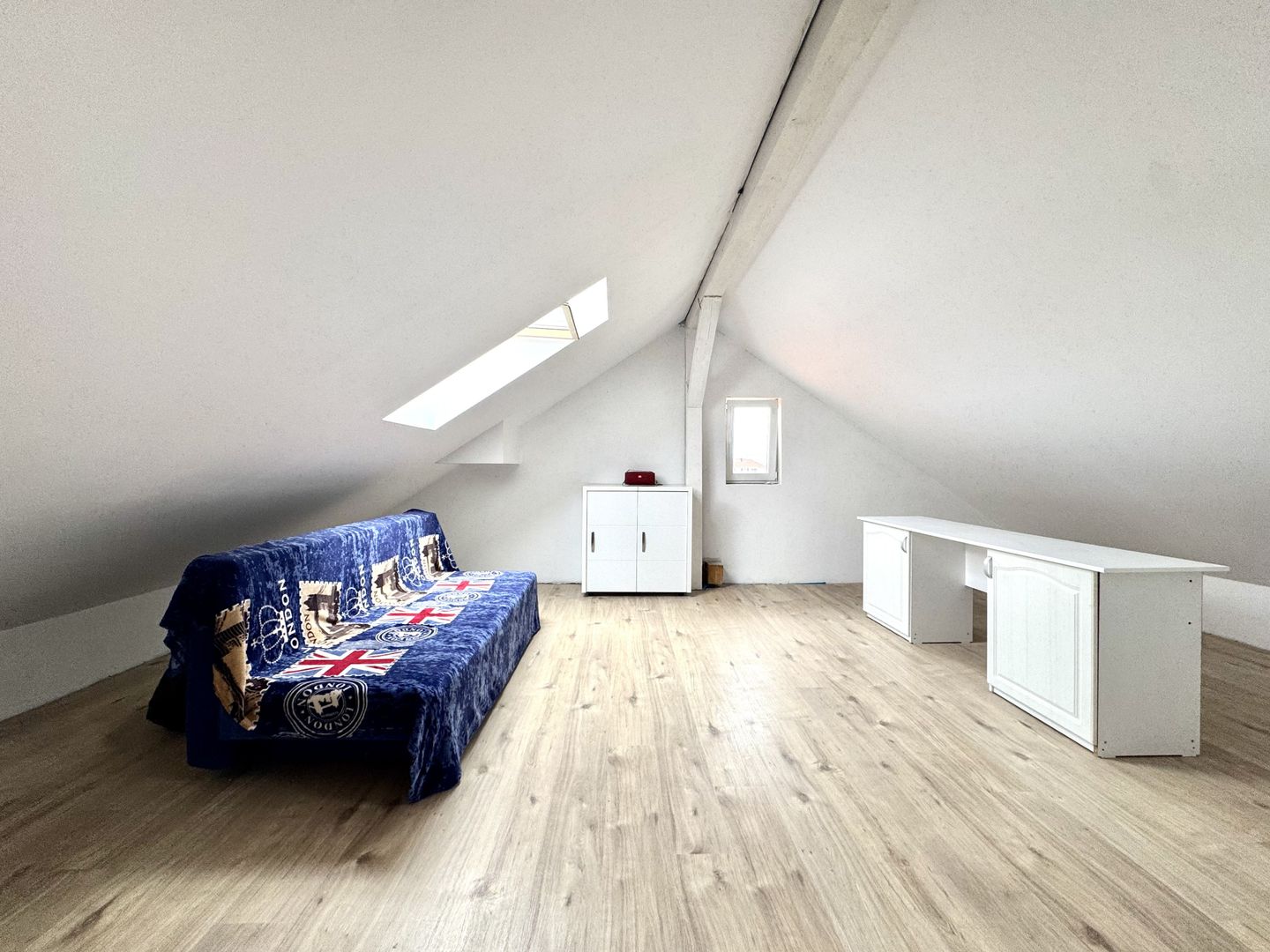 Duplex modern -  confort, eficiență și independență energeticǎ - Poză 14