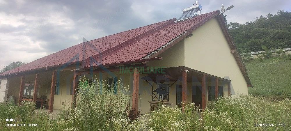 Casă construită în 2022, cu teren, în comuna Sirețel - Poză 2