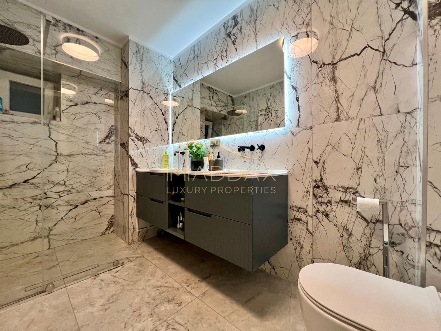 Apartament ***3 Camere // Unirii *700m Metrou* - Poză 3