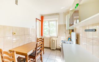 Apartament cu 3 camere de închiriat Vlaicu - Poză 7