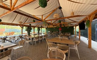 Afacere la cheie pe Strandul Neptun: restaurant, terasa, sala de evenimente - Poză 2
