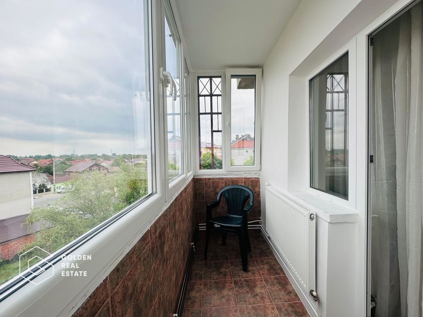 Apartament 2 camere,  zona Alfa, aproape de tramvai - Poză 14