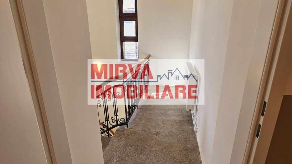 2 Vile Interbelice | Zonă Centrală | Renovate Integral 2024 - Poză 49