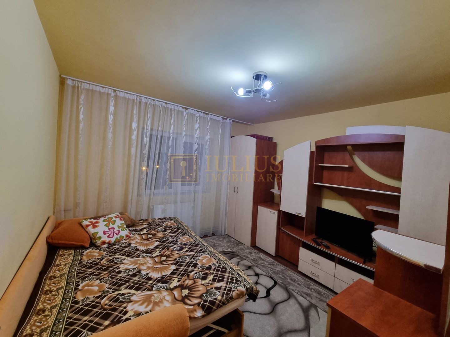 centrală proprie, aer conditionat, zonă liniștită, apartament spațios - Poză 10