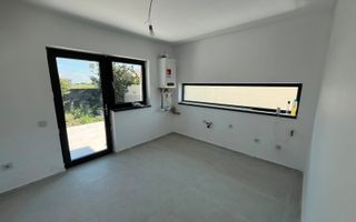 Casă Individuală  P+1 cu 4 Camere și Curte Generoasă Berceni/Ilfov - Poză 4