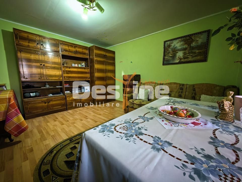 Casă 4 camere și 720 mp teren + beci și anexe - Poză 8