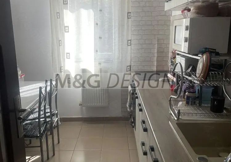 Apartament cu 2 camere  Calea Bogdăneștilor cu centrala - Poză 4