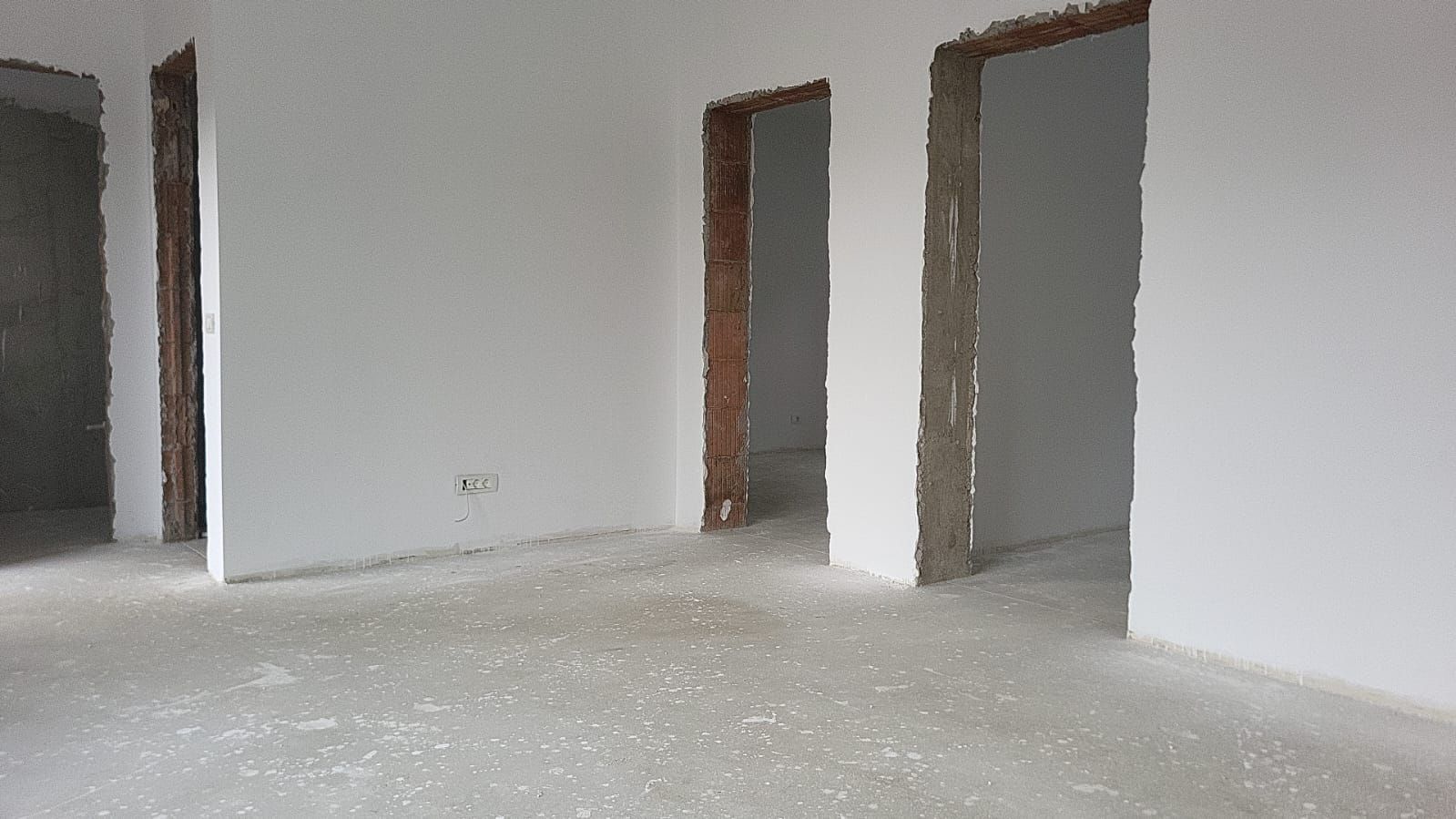 DUPLEX 3 +3  CAMERE , TERASA SI CURTE. - Poză 5