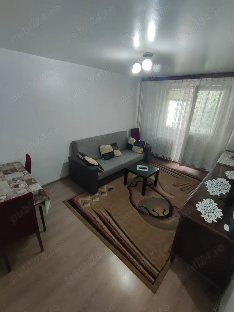 De vanzare Apartament 2 camere sector 4 - Poză 2
