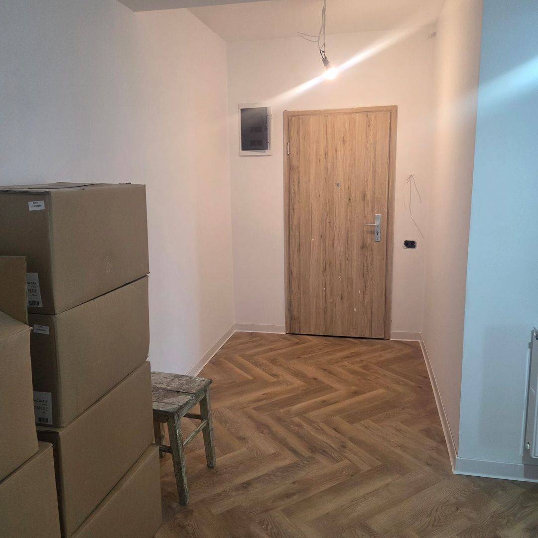 Apartament  2 camere Tractoru ,bloc nou! - Poză 6