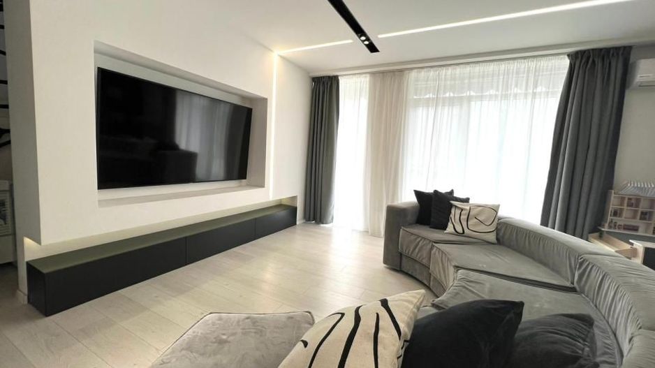 Ap tip PENTHOUSE 120mp + TERASE | 2 niveluri | La cheie - Poză 3