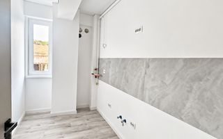 Apartament 2 camere INTABULAT 50 mp Bucium Visan 83250 euro - Poză 1