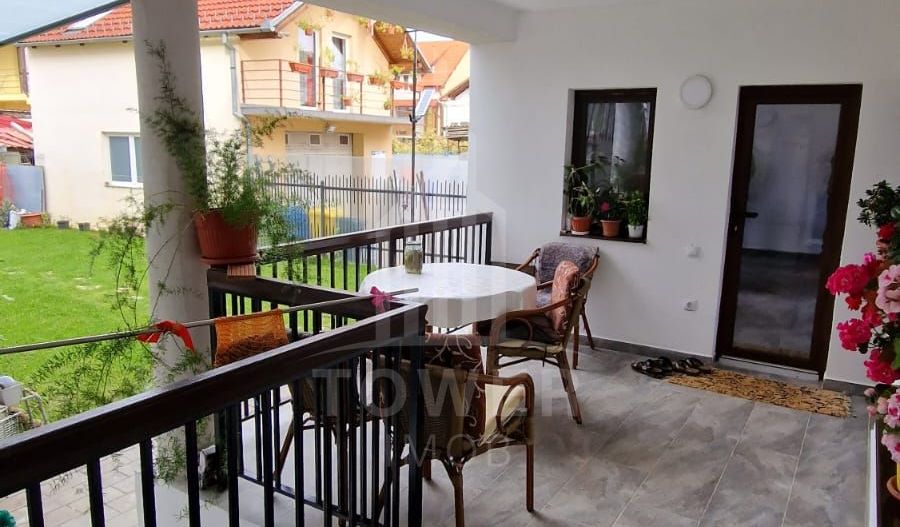 Casa individuala 10 camere Calea Poplacii - Poză 1