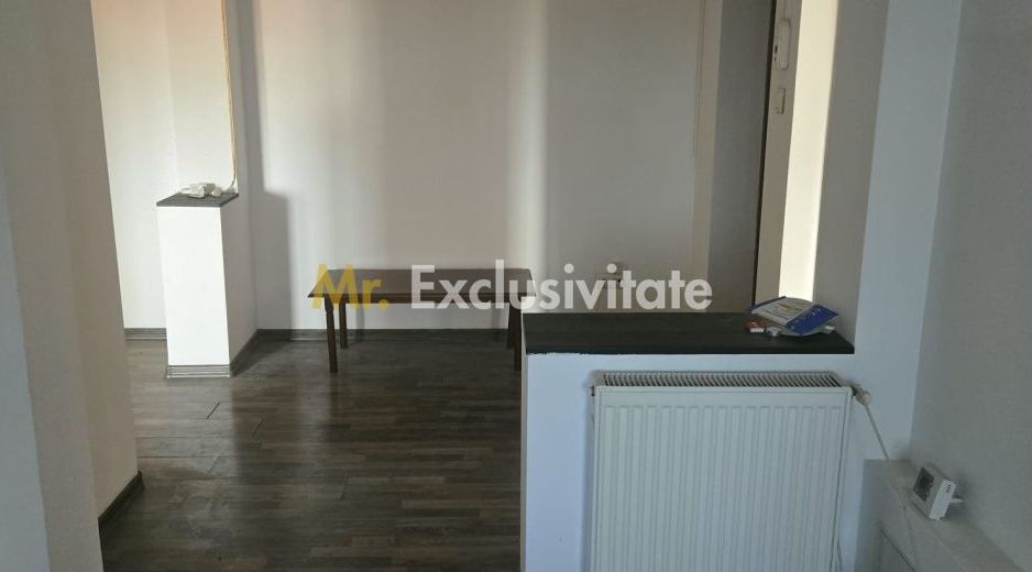 De vânzare apartament 2 camere decomandat | Zona 8 Mai - Poză 12