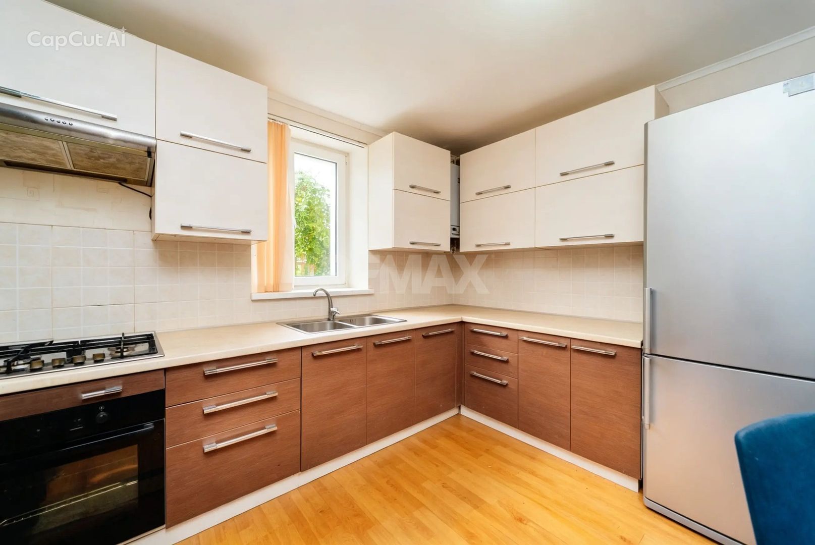Casa cu 3 nivele Bălțata gata de trai - Poză 23