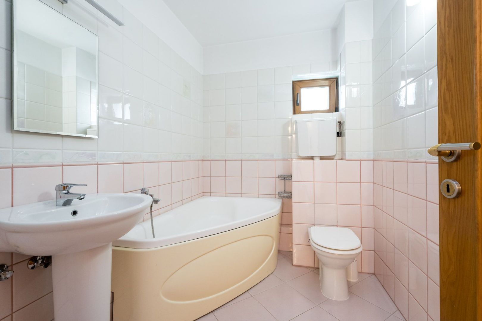 COMISION 0% - Baneasa/ Dobrogeanu Gherea-Garlei casa P+1+M 6 camere curte 550mp - Poză 23