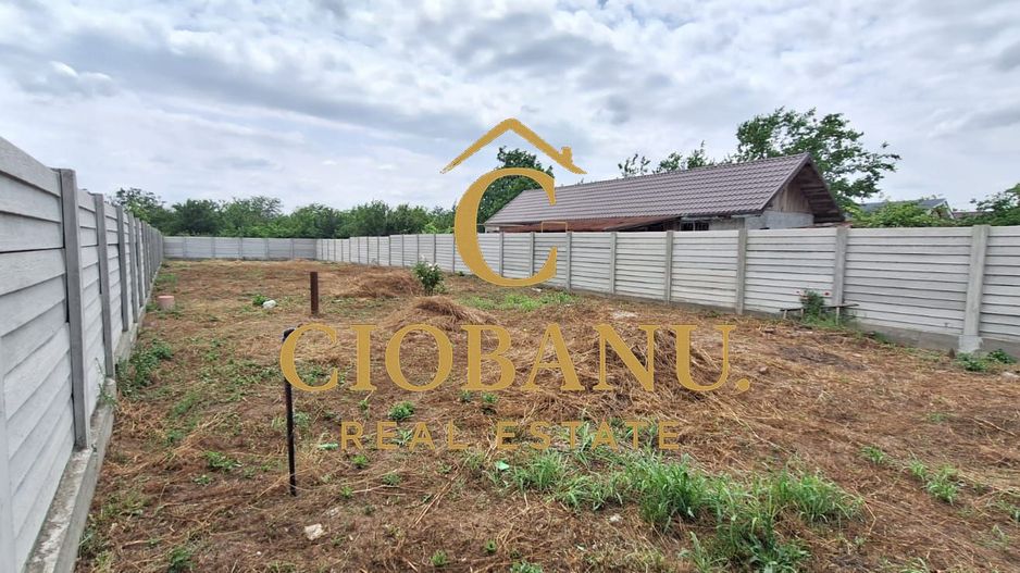 Teren intravilan imprejmuit cu gard de beton de vanzare - Poză 16
